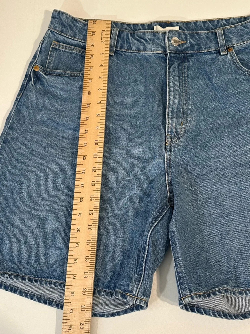H&M WOMENS DENIM SHORTS